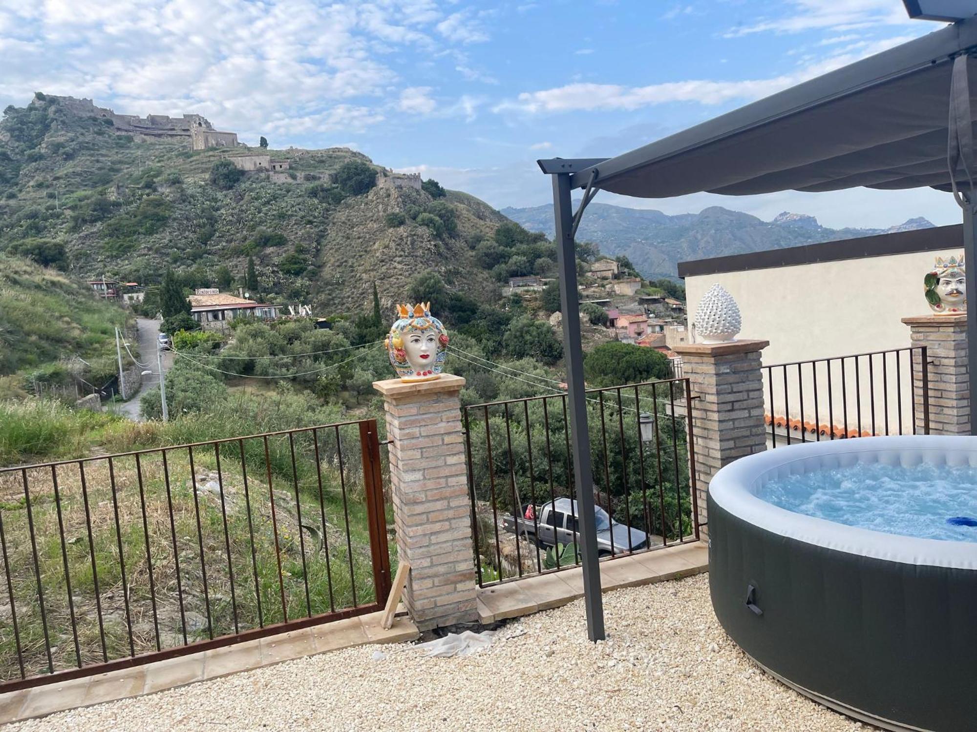 Bed and Breakfast Bed And Relax-Il Maniero Calatabiano Exterior foto